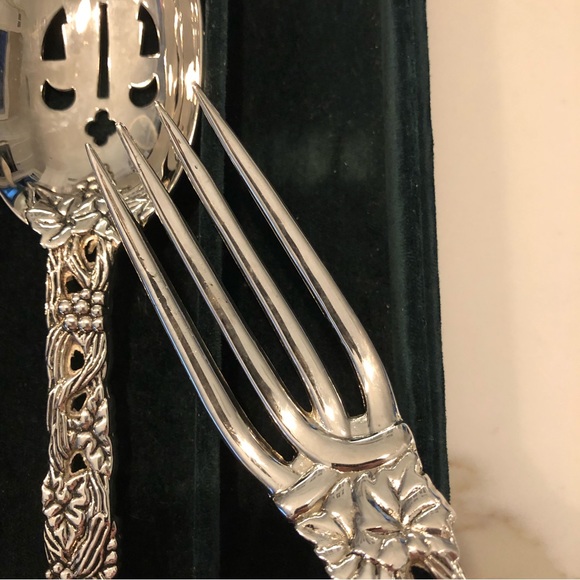 Godinger Vintage Grape Leaf Serving Set - Picture 7 of 11